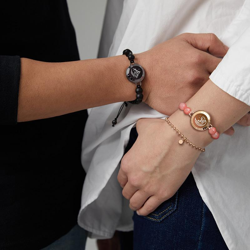 【Creative Gifts】totwoo Sun&Moon Touch Bracelets Functional Love Connect Gift For Boyfriend or Girlfriend or your Familay 【Creative Gifts】totwoo Sun&Moon Touch Bracelets Functional Love Connect Gift For Boyfriend or Girlfriend or your Familay