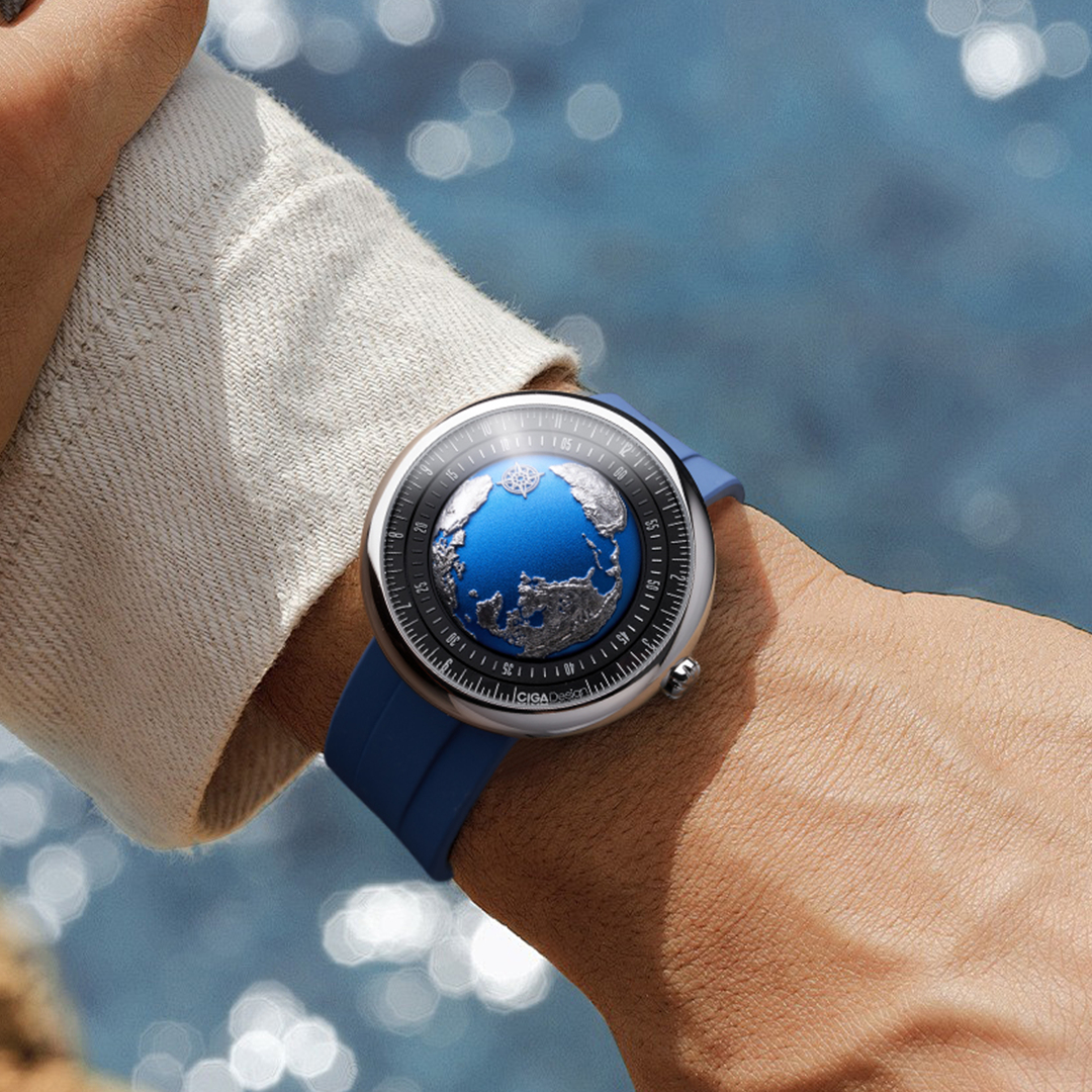 Atlantic-themed automatic watch